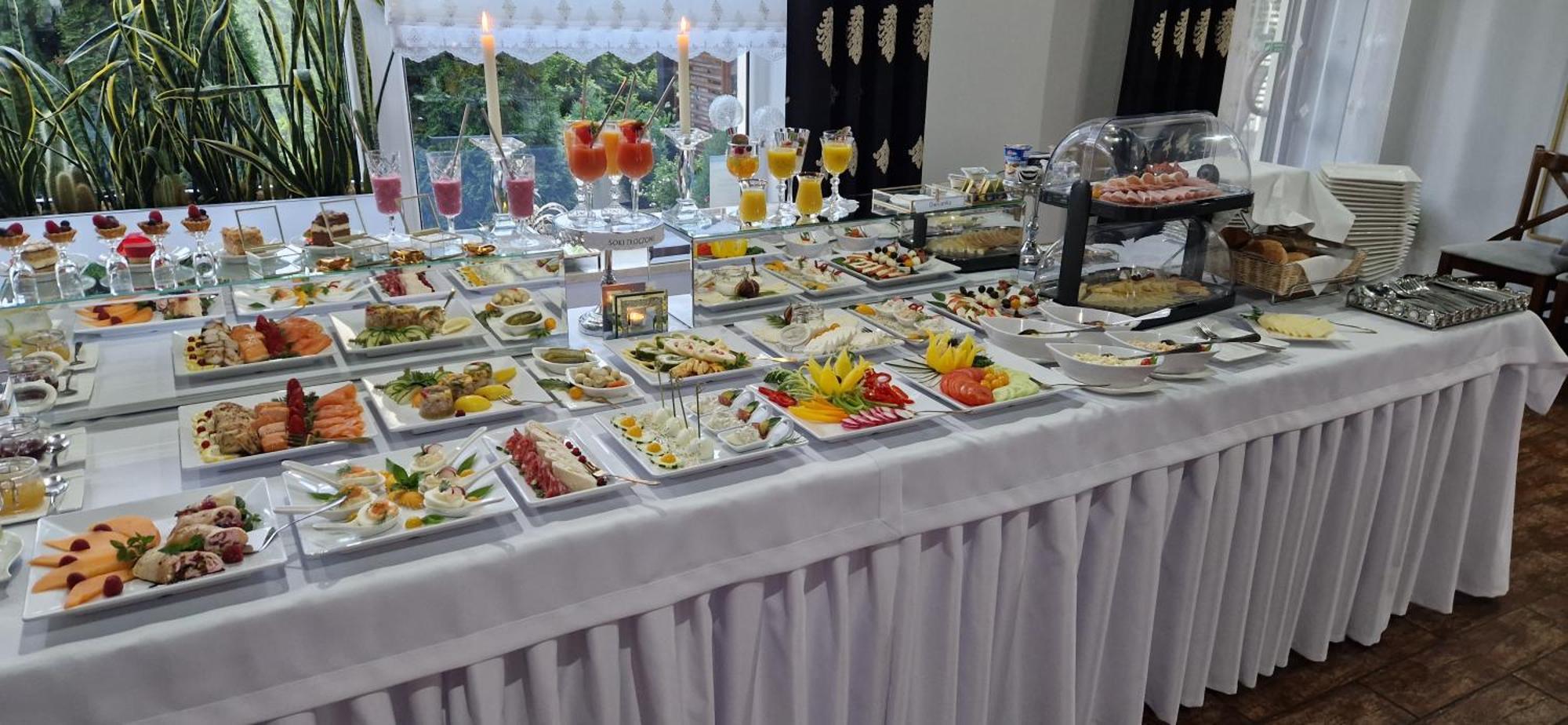 Cynamon Hotel Újszandec Kültér fotó