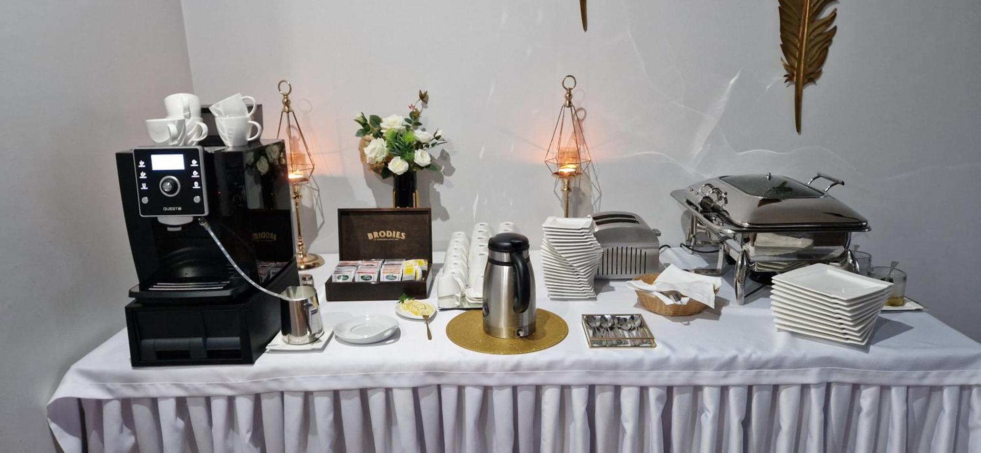 Cynamon Hotel Újszandec Kültér fotó